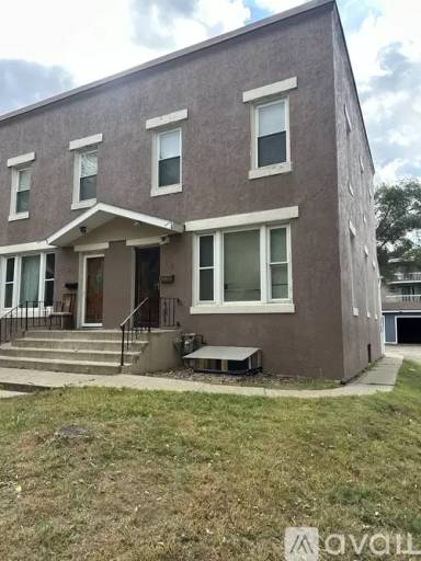 Main picture of 513 8th Ave N