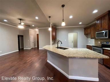 Main picture of 508 Landry Ct