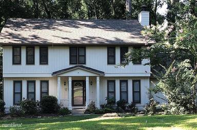 Main picture of 5533 Woodberry Cir