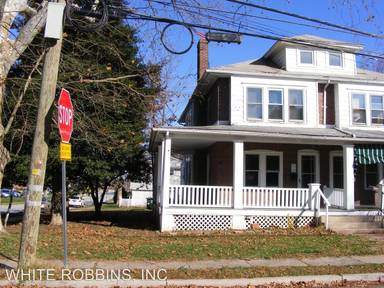 Main picture of 52 Lawson Ave