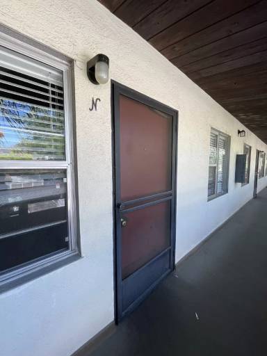 Main picture of 1921 Peyton Ave