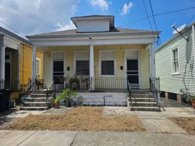 Main picture of 529 S Scott St
