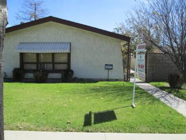 Main picture of 3360 Myrtle Ave