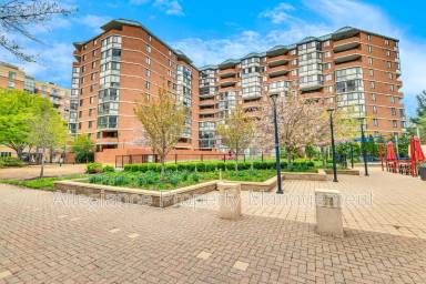 Main picture of East View