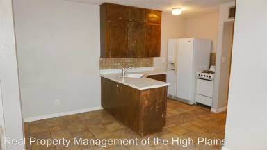 Main picture of 110 Broadway Ave