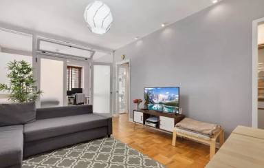 Main picture of 1 Scott Cir NW