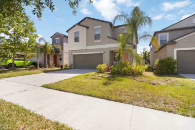 Main picture of 11920 Miracle Mile Dr