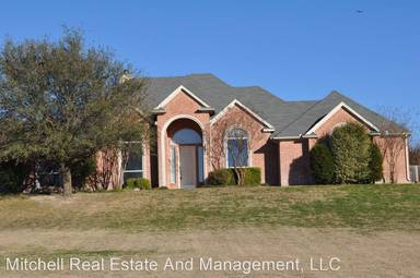 Main picture of 122 Buckingham Ct