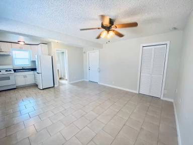 Main picture of 2204 Granger Ave