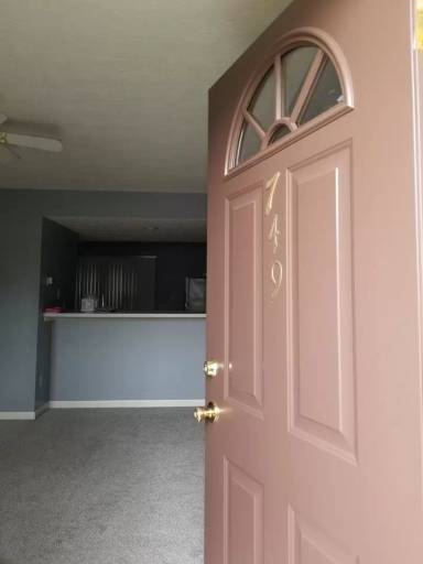 Main picture of 749 E Sherwood Hills Dr