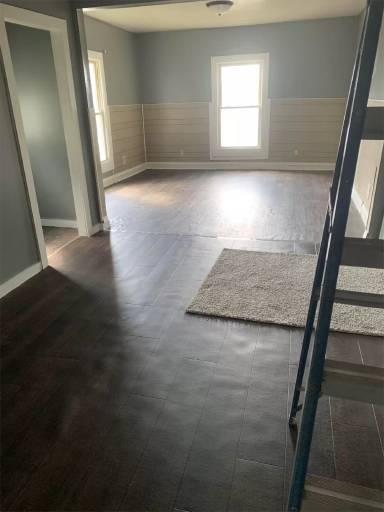 Main picture of 632 W Vine St