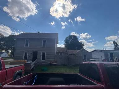 Main picture of 1228 1st St