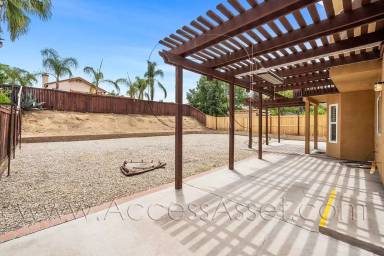 Main picture of 32440 Beechwood Ln