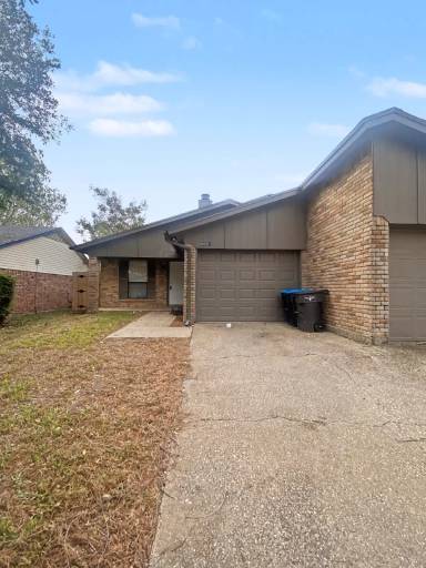 Main picture of 3421 Meadowmoor St