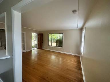Main picture of 4926 NE 25th Ave
