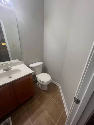 Main picture of 400 Platt Dr