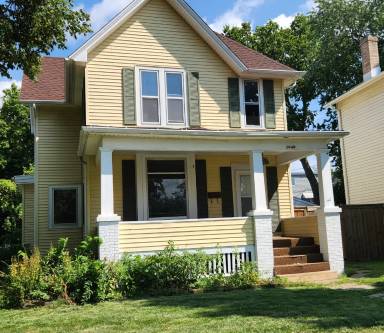 Main picture of 1043 Harlem Blvd