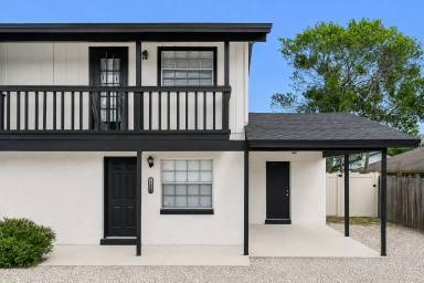 Main picture of 2774 Seahorse Ct
