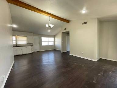 Main picture of 4204 44th St