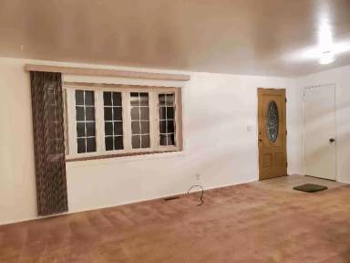 Main picture of 377 Tusher St