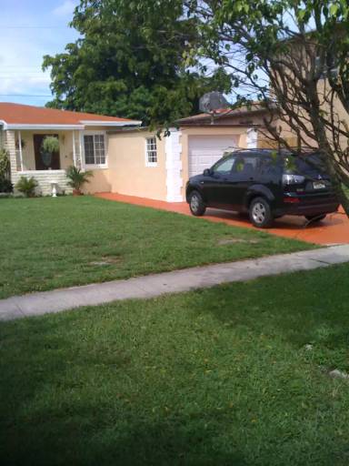 Main picture of 16166 NE 10th Ave