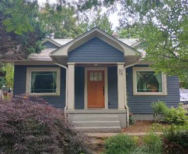 Main picture of 5016 NE Flanders St