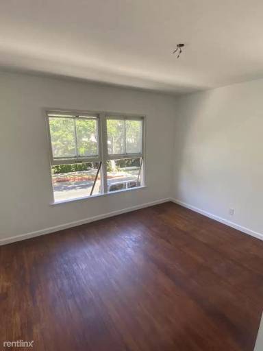 Main picture of 602 S Dunsmuir Ave