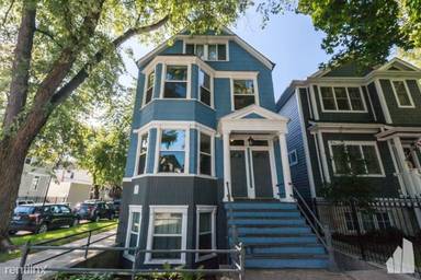 Main picture of 2135 W Barry Ave