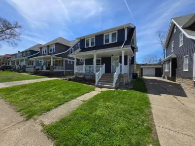Main picture of 1342 Lakewood Ave