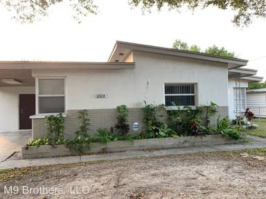 Main picture of 10924 N 15th St