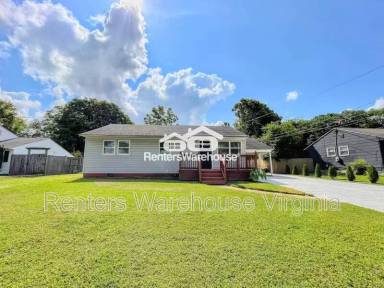 Main picture of 8116 Nathan Ave