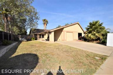 Main picture of 5281 Hidalgo St