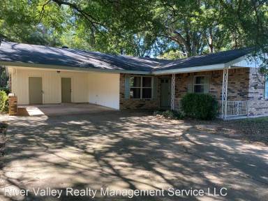 Main picture of 1704 S Glenwood Ave