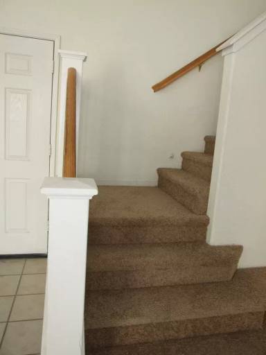 Main picture of 723 Champagne Ct