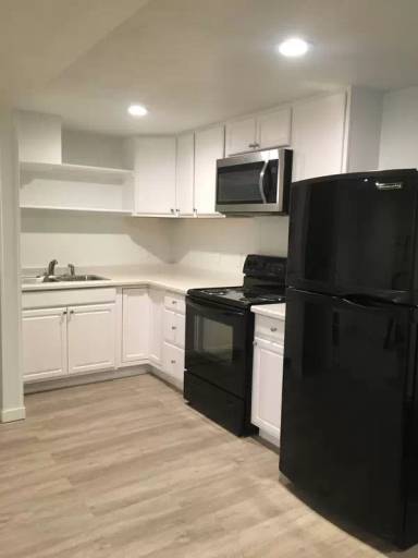 Main picture of 6920 S Brookhill Dr