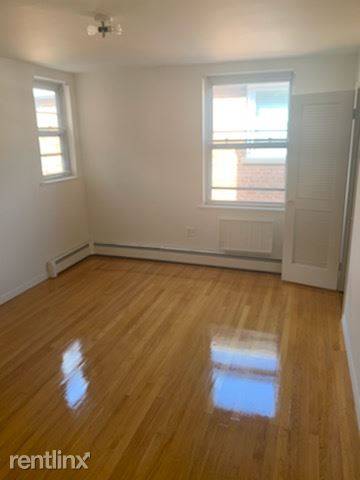 Main picture of 3 E 3rd St