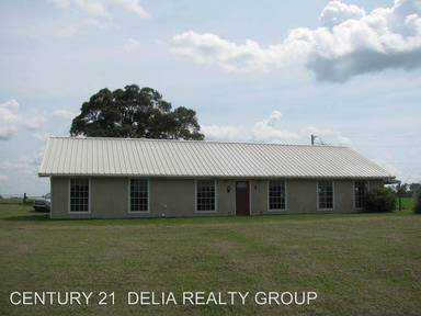 Main picture of 1175 Don Plush Rd