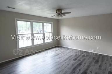 Main picture of 1428 NW 64th Ter