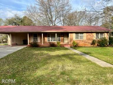 Main picture of 9114 Camille Dr SE