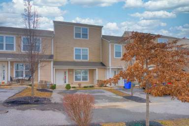 Main picture of 600 Pin Oak Dr NW