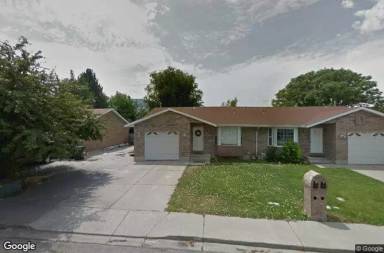 Main picture of 958 E Center St