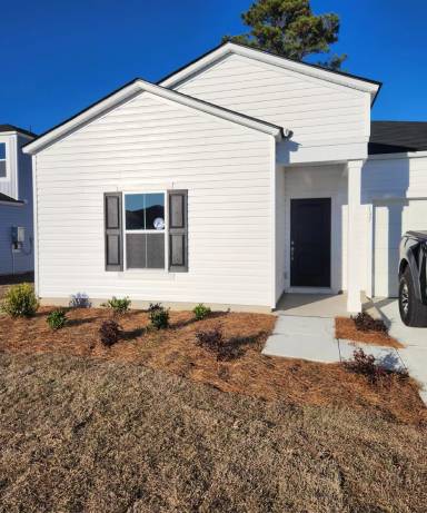 Main picture of 137 Water Deer Way