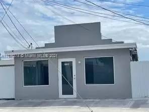 Main picture of 2194 Ali Baba Ave