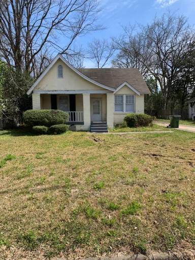 Main picture of 3415 Lexington Rd
