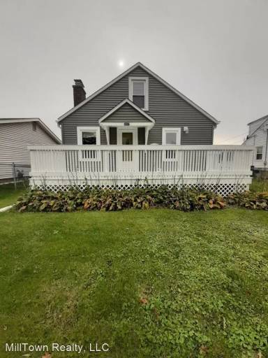 Main picture of 2837 Cody St