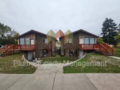 Main picture of 1909 S 14th St W