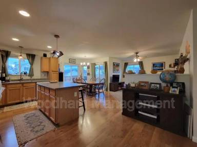 Main picture of 106 Droulliard Ave