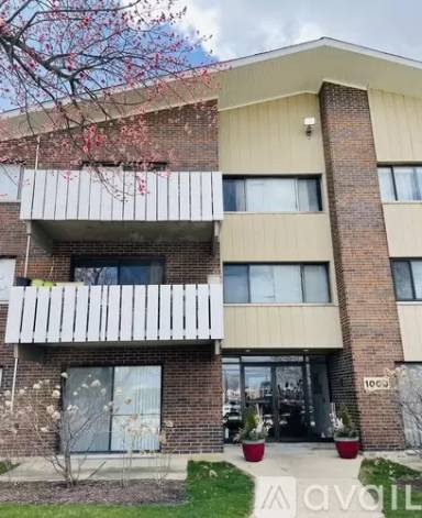 Main picture of 1000 Bayside Dr