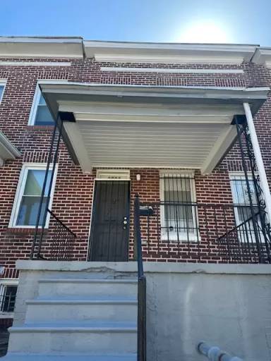 Main picture of 3215 Lyndale Ave