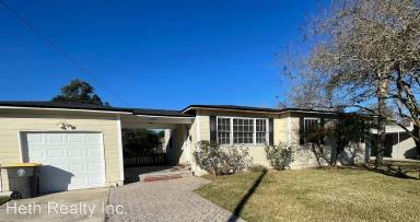 Main picture of 4745 Sussex Ave